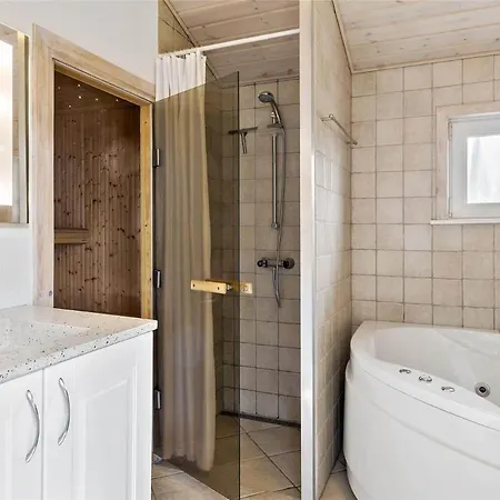 0049-romo-magevej-5 *